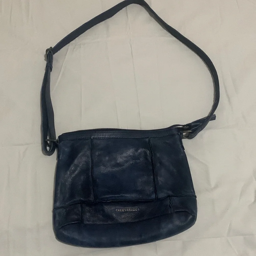Fredsbruder soft leather handbag navy - Picture 6 of 11
